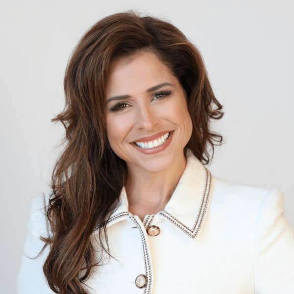 Nicki Leeds Headshot